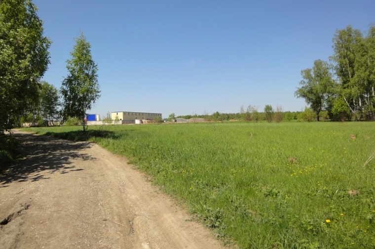 Земельный участок в деревне Сидоровом 