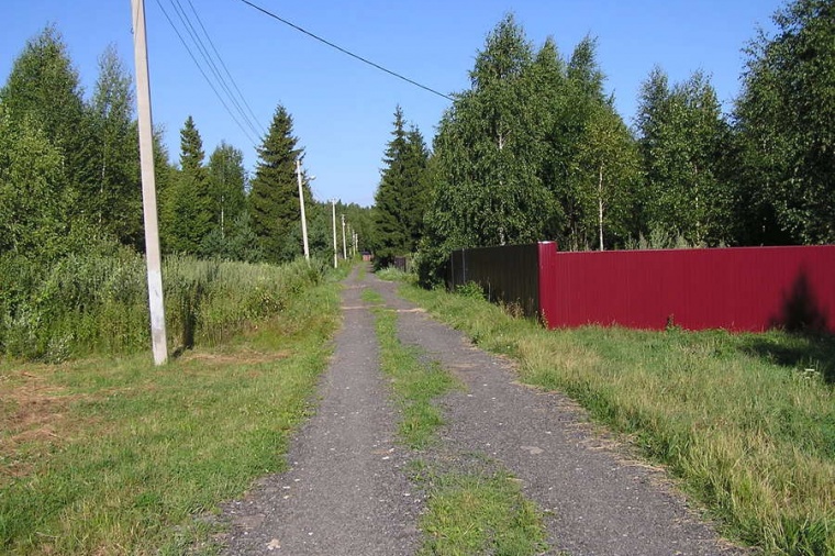 Земельный участок в деревне Огуднево 