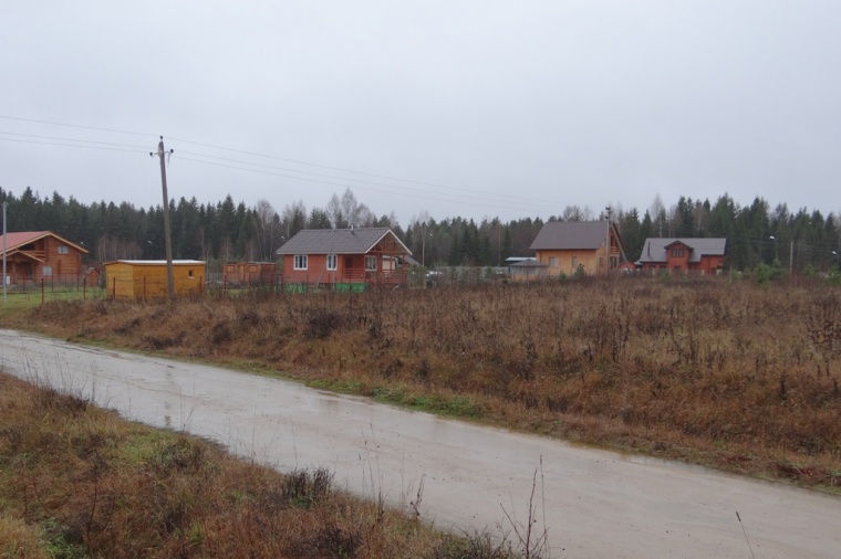 Земельный участок в деревне Богданове 