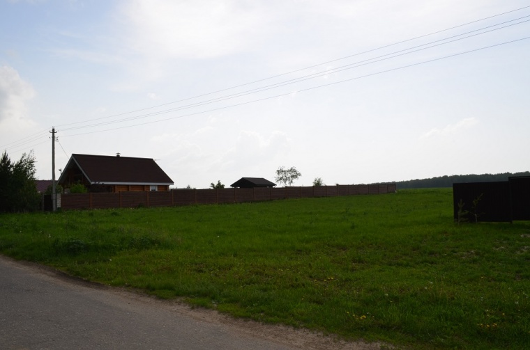Земельный участок в деревне Кунавино 