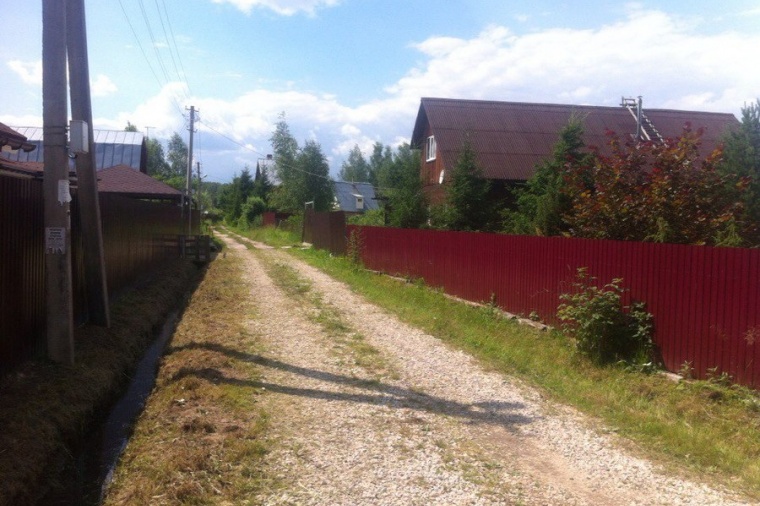 Земельный участок в деревне Пешково 