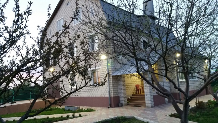 Дом в поселке Товарковском 