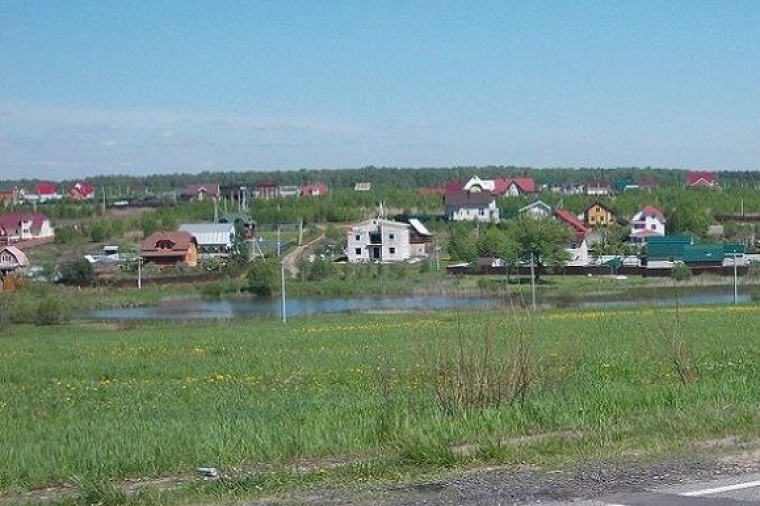Земельный участок в деревне Алексеевке 