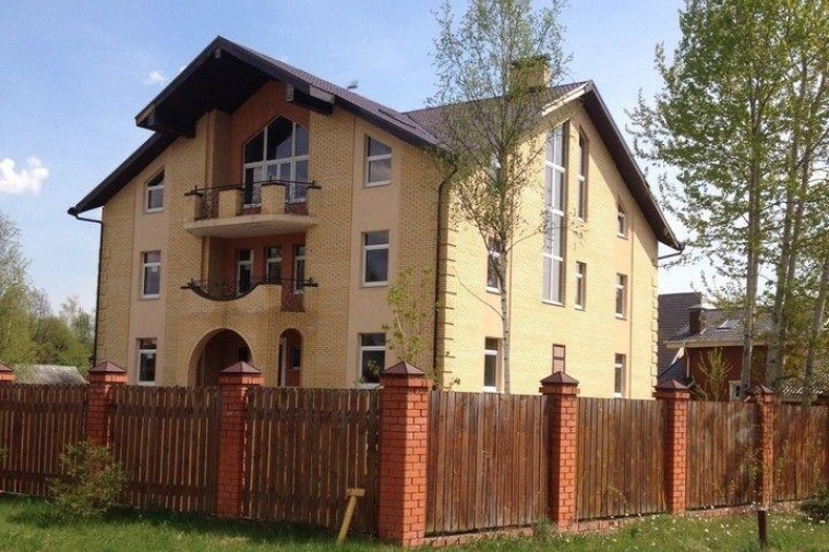 Дом в городе  Москве