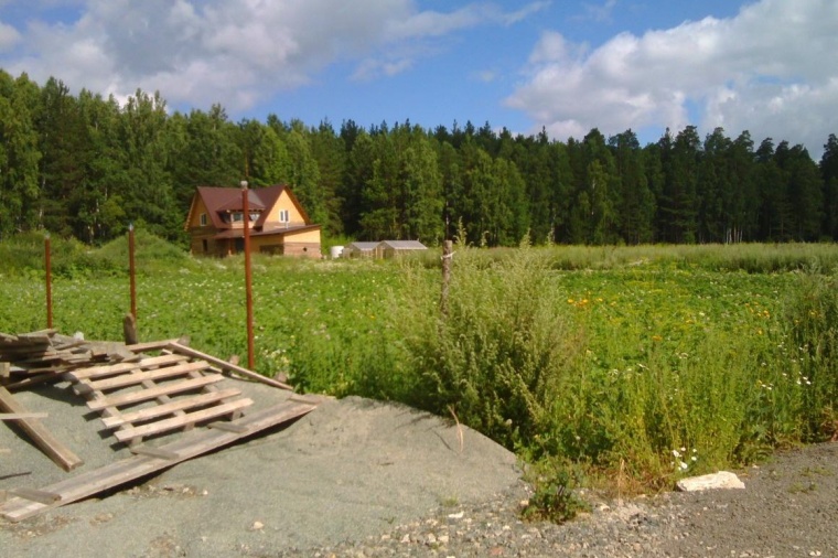 Земельный участок в городе Полевском
