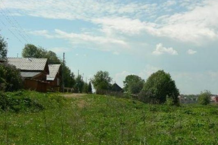 Земельный участок в поселке Кукуштане 