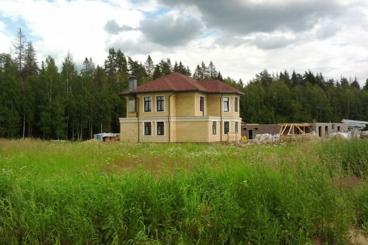 Земельный участок в деревне Корякином 