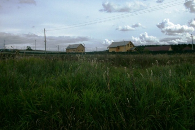 Земельный участок в деревне Подпорино 