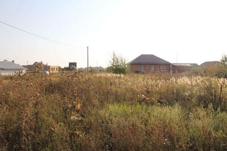 Земельный участок в поселок городского типа Ильский