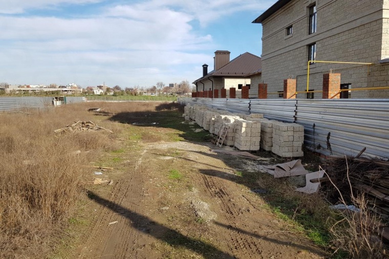 Земельный участок в рабочий поселок Яблоновский