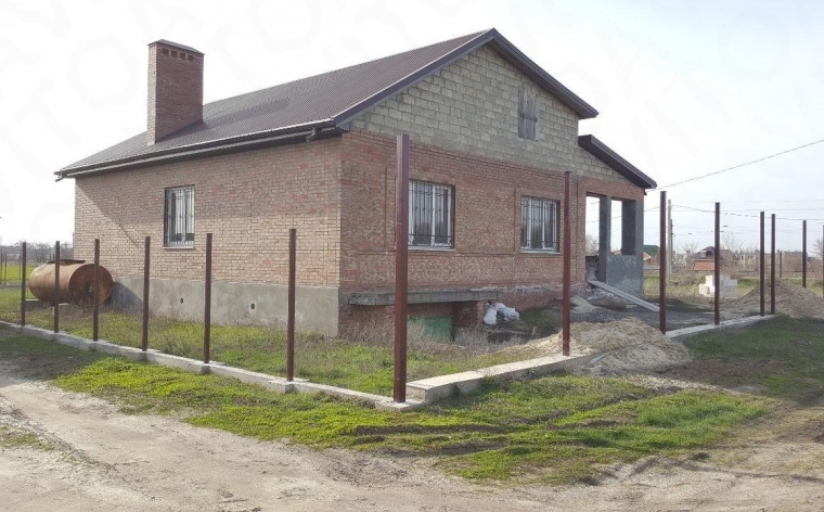 Дом в селе Кулешовке