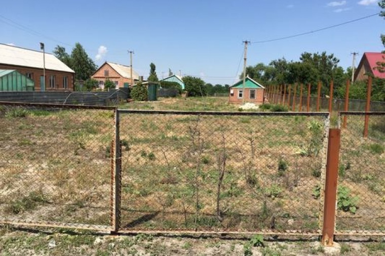 Земельный участок в Азовском районе
