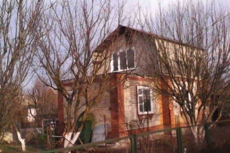Дом в рабочий поселок Яблоновский