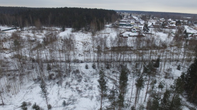 Земельный участок в деревне Надеждино 