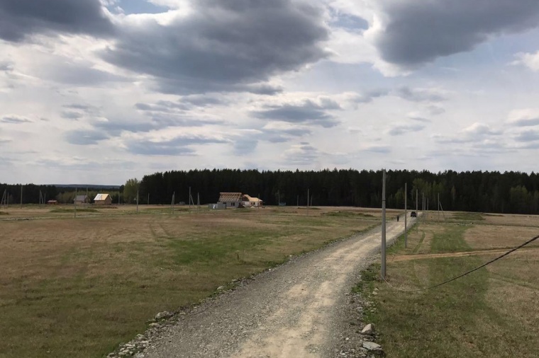 Земельный участок в поселок городского типа Белоярский