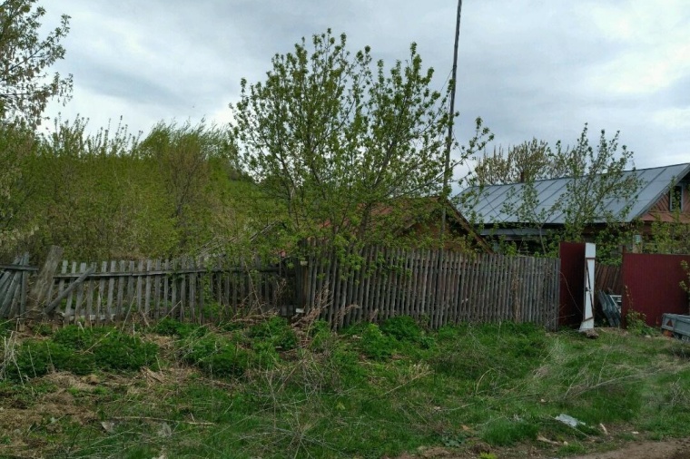 Земельный участок в поселок городского типа Камское Устье
